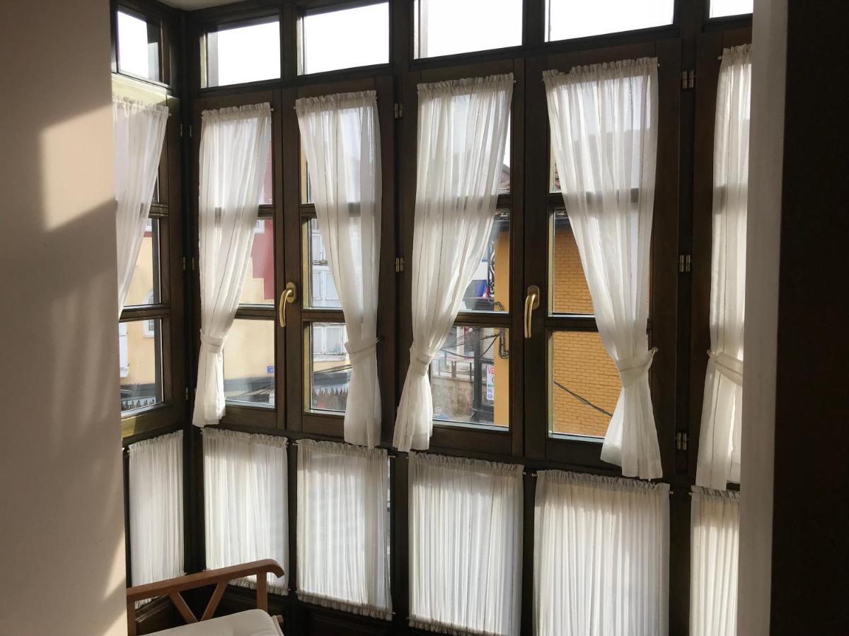 Apartamentos Ebro レイノサ エクステリア 写真